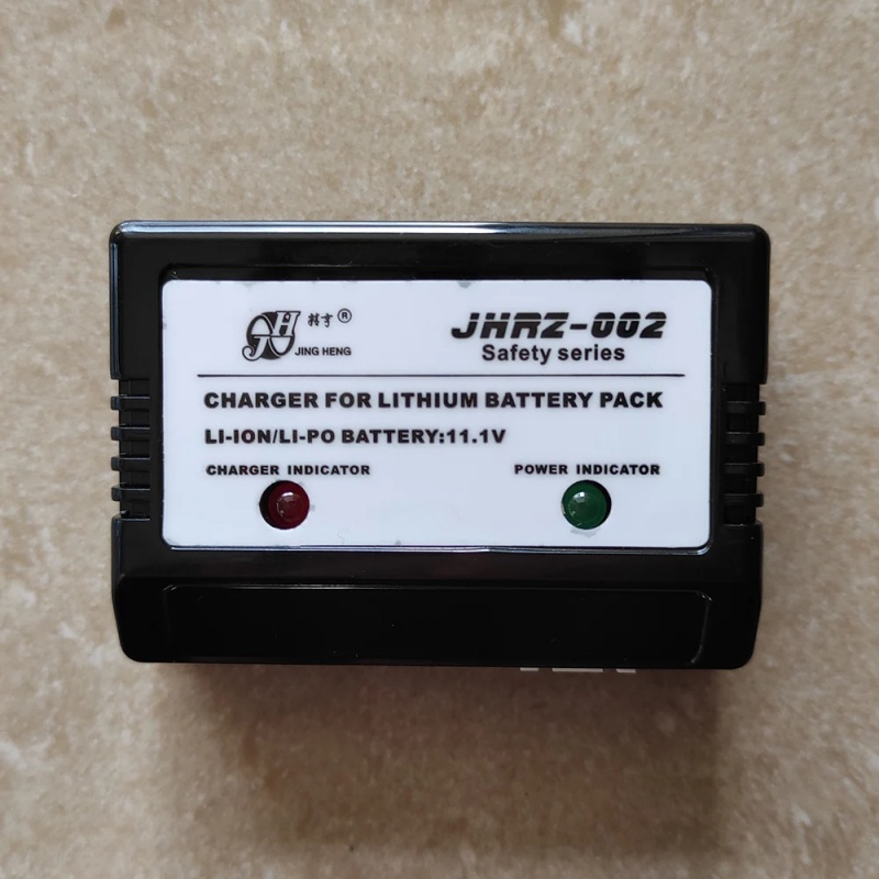 3S 11.1V LiPo Battery Balance  - Drone Battery Charger recensione e prezzo